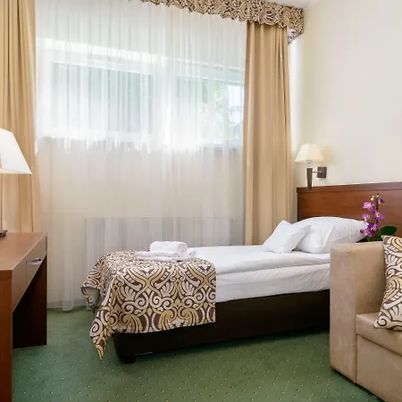 Otel Hotel Zielony 3*
