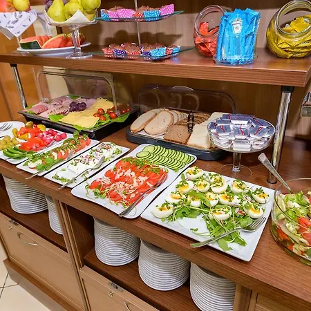 Hotell Hotel Zielony 3*