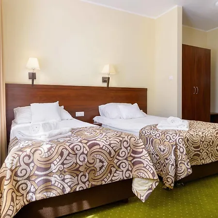 Hotell Hotel Zielony 3*
