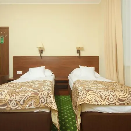 Otel Hotel Zielony 3*