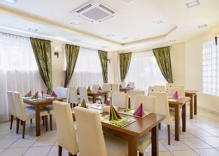 Szálloda Hotel Zielony 3*